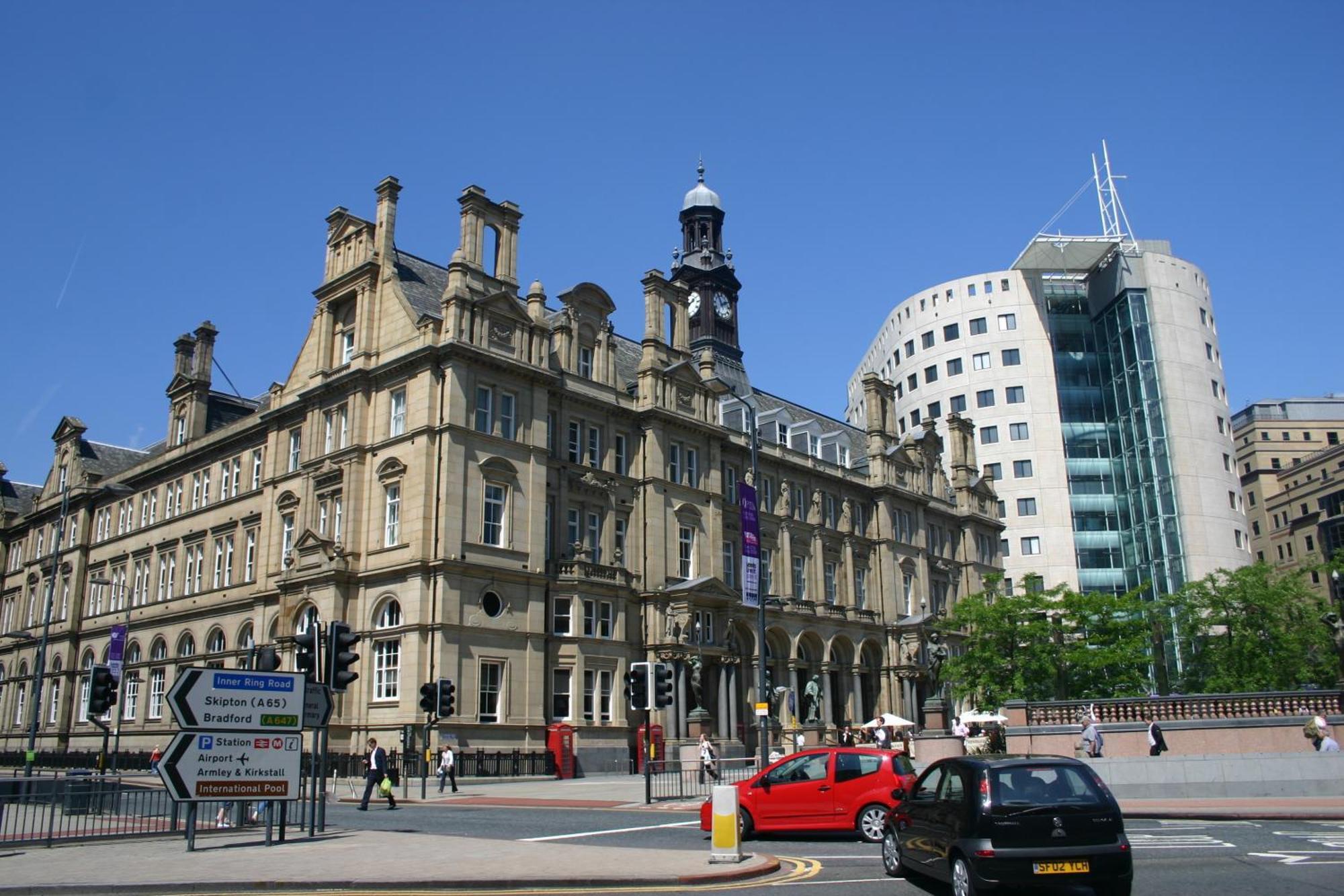 Quebecs Luxury Aparthotel Leeds  Exterior foto