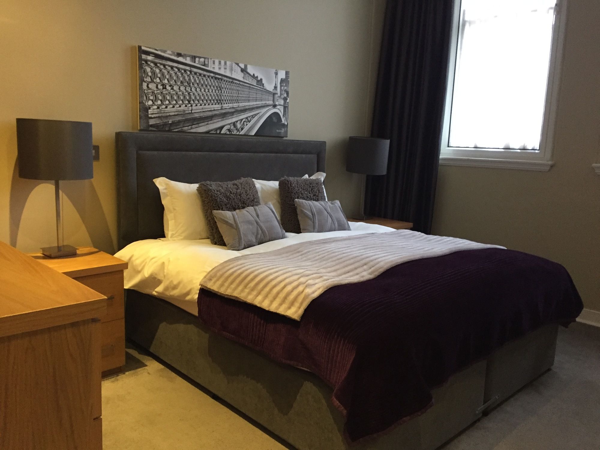 Quebecs Luxury Aparthotel Leeds  Exterior foto