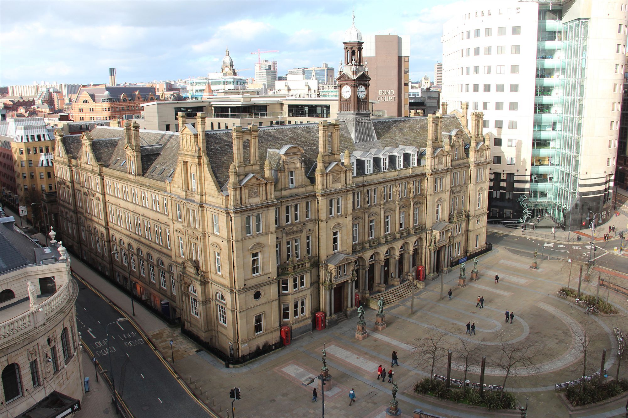 Quebecs Luxury Aparthotel Leeds  Exterior foto